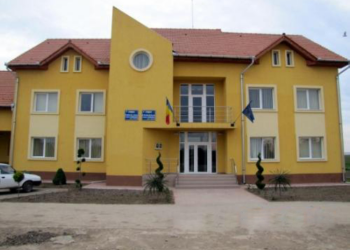 Fostul primar de Batăr,60 de zile în folosul comunității.  Acord de recunoaștere cu DNA Oradea. Ar fi sustras o ștampilă din Primărie cu ajutorul căreia a încasat 900.000 lei subvenții