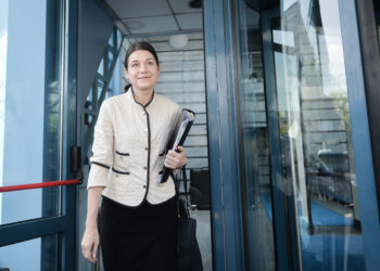 A semnat ordinul. Iată noile salarii ale judecătorilor. Încep de la 11.949 lei brut. Cât va avea un președinte de Curte de Apel