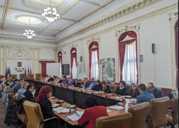 Incompatibilități și conflicte de interese ale aleșilor locali, pe masa prefectului. 15 primării nu au secretary și aproape jumătate ignoră cererea prefectului de a transmite online ședințele