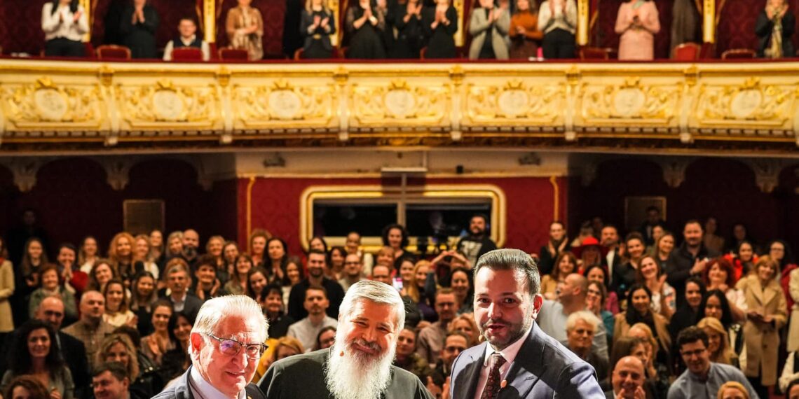 Prof. Dr. Vlad Ciurea a prezentat la Oradea tehnici de combatere a stresului și a sentimentelor negative. Cum putem resimți prezența lui Dumnezeu în centrii nervoși ai creierului