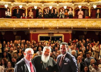 Prof. Dr. Vlad Ciurea a prezentat la Oradea tehnici de combatere a stresului și a sentimentelor negative. Cum putem resimți prezența lui Dumnezeu în centrii nervoși ai creierului