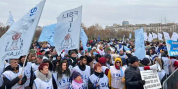 Cer grevă generală în Învăţământ. Toate sindicatele s-au unit şi fac referendum pentru declanşarea protestului  pe 22 mai