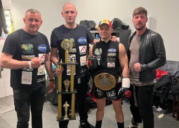 Campion mondial după ce și-a făcut adversarul KO