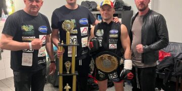 Campion mondial după ce și-a făcut adversarul KO