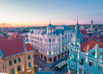 Fitch Ratings : Oradea -„BBB minus”. A îmbunătăţit perspectiva de la negativă la stabilă. Vezi ce înseamna asta