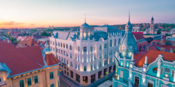 Fitch Ratings : Oradea -„BBB minus”. A îmbunătăţit perspectiva de la negativă la stabilă. Vezi ce înseamna asta