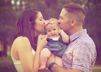 Vor putea munci patru zile pe lună de acasă 