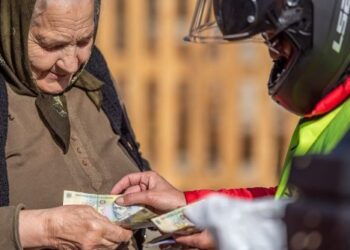 Instituția care disponibilizează 500 de oameni și dă salarii compensatorii pâna la 50.000 lei