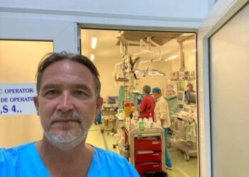 Doctorul Suciu, două transplanturi de cord în două zile. Un tânăr de 30 de ani și o studentă la Medicină au inimi noi