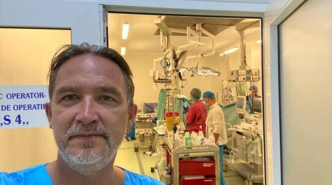 Doctorul Suciu, două transplanturi de cord în două zile. Un tânăr de 30 de ani și o studentă la Medicină au inimi noi