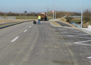 Caută investitori în parcurile industriale din județ