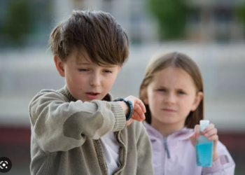 Medicul orădean care a devenit vedetă în pandemie vorbește despre creșterea numărului de cazuri de TBC la copii. Care sunt simptomele ce trebuie să ne alarmeze