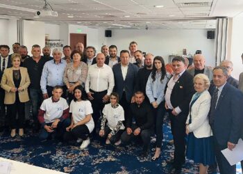 Beiuşeanca Stela Babău a fost aleasă secretar general al organizației de femei a Alianţei Pentru Patrie