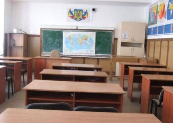 Profesorii în grevă de avertisment, miercuri, între 11,00 și 13,00. Greva generală în 22 mai