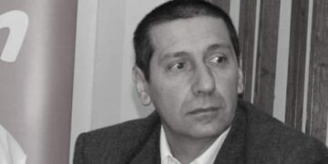 VIDEO: Moartea beiușeanului care a zguduit Satu-Mare. Și-a pus amprenta pe sistemul de educație. Era iubit și respectat, avea o fire magnetic… “Dascălul nu e cool, nu are simțul umorului, nu e vedetă pe tik tok“