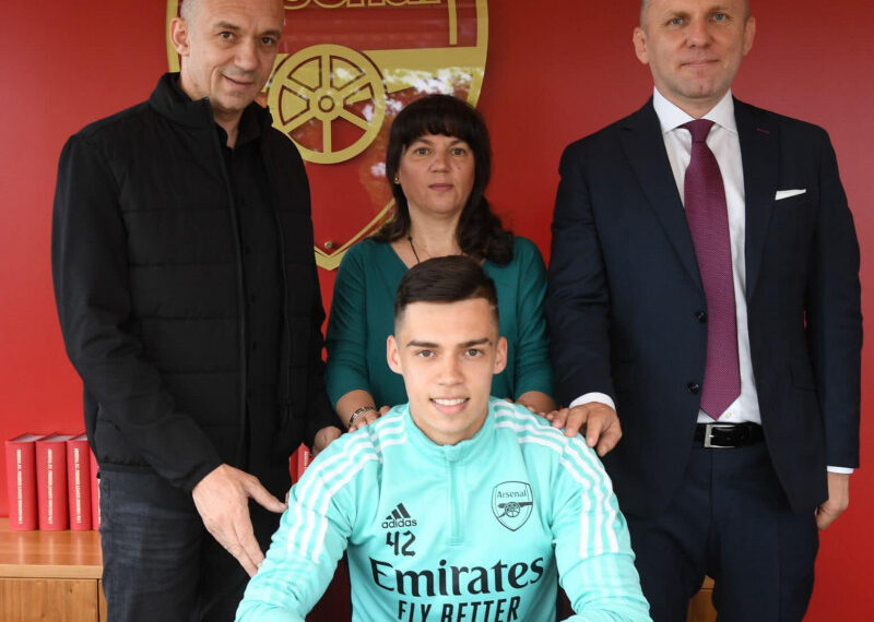 „A avut un ghinion fantastic„. Echipa antrenată de Adi Mutu, în discuții cu Cătălin Cârjan, jucătorul impresariat de Cătălin Sărmășan