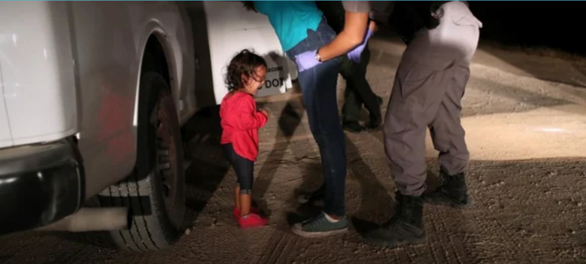 Panică în comunitatea de romi din Salonta . S-a răspândit zvonul că autoritățile le vor lua copiii