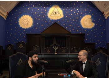 VIDEO. Orădenii, conduși în tainele inițierii masonice de Dacian Palladi. Deschid ușile templului