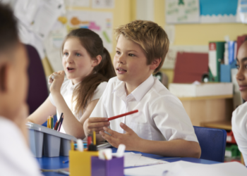 Au început evaluările naționale. Primii, copiii de clasa a II-a