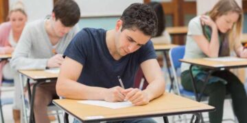 Marius Nistor, președintele Federației Sindicatelor din Educație: “În momentul de față vorbim de amânarea examenelor”