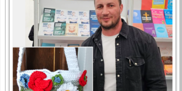 Ce i s-a întâmplat polițistului Godină la Târgul Gaudeamus de la Oradea. Ce cadouri a primit de la orădeni