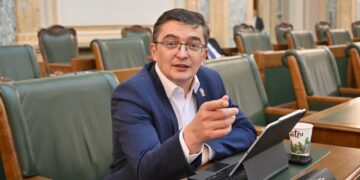 Rezolvă o dificultate în exercitarea profesiei de avocat