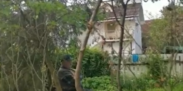 Tânără ținută în lanțuri de familie. Avea un picior în putrefacție