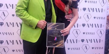 GALERIE. VIDEO.Aleasa lui Botezatu. Nicolle Fota e Miss Crișana la categoria Models