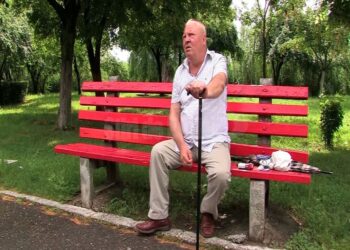 Un fost cadru militar a obținut daune morale de 500.000 euro după ce i-a fost extirpat penisul în urma unui malpraxis