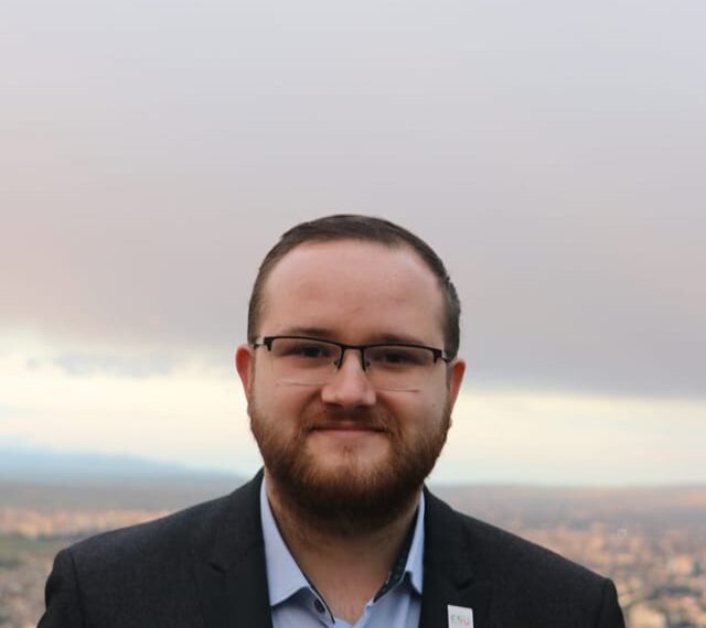 Șef de promoție cu 10 la Gojdu, absolvent de Drept, Horia Onița, ales președinte al Uniunii Europene a Studenților. El s-a bătut cu Ministerul Educației și a obținut un mare câștig pentru elevi