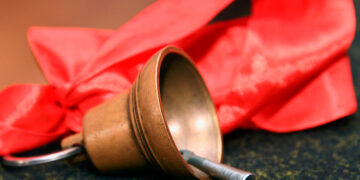 Festivitate de absolvire amânată