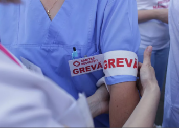 Angajații din Sănătate se pregătesc de greva generală. Azi pichetează Ministerul