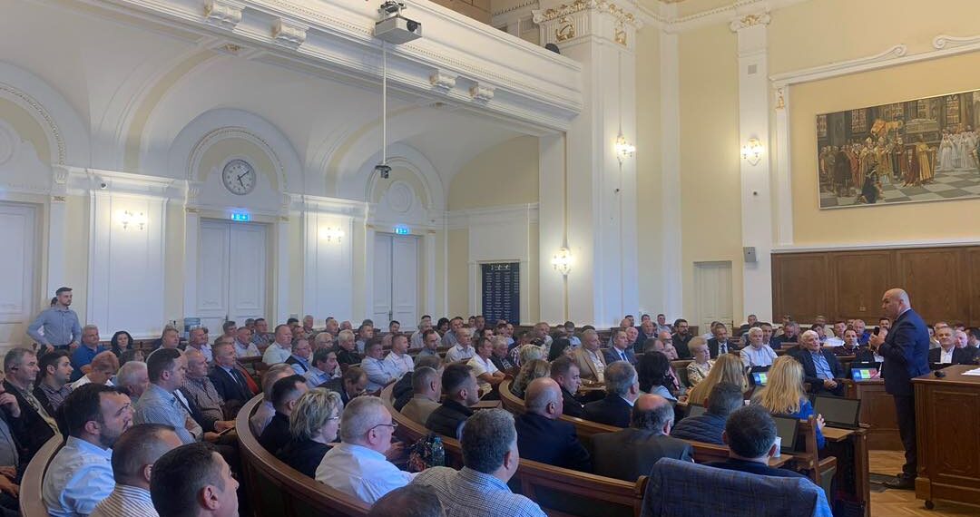 Primarul care îi conduce pe aleșii locali din PNL Bihor