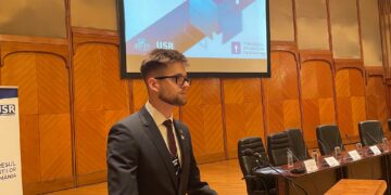 Fiul cel mic al rectorului Bungău, reales lider al studenților din Oradea