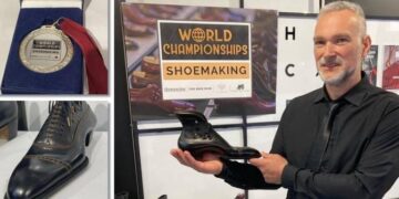 Victor Vulpe a făcut al doilea cel mai frumos pantof din lume. A fost la Jocurile Olimpice din lumea designului de lux în materie de încălțăminte