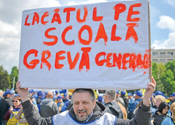 Criza din Educaţie se acutizează / Greva generală în școli continuă iar sindicatele din Învăţământ vor să organizeze un nou miting de amploare în București, pe 8 iunie