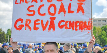 Criza din Educaţie se acutizează / Greva generală în școli continuă iar sindicatele din Învăţământ vor să organizeze un nou miting de amploare în București, pe 8 iunie