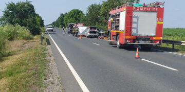O femeie de 39 de ani, decedată în accident lângă Salonta. Încă o victimă, îngrijiri la fața locului