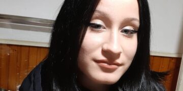 Tânăra de 17 ani din Ștei dată dispărută a fost găsită. Părinții credeau că e în Danemarca