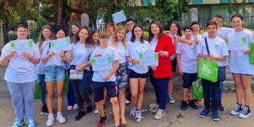 GALERIE. Copiii de la Școala din Sântandrei au pus în scenă cel mai popular spectacol la festivalul international de teatru în limba engleză. Actomania, cea mai bună echipă