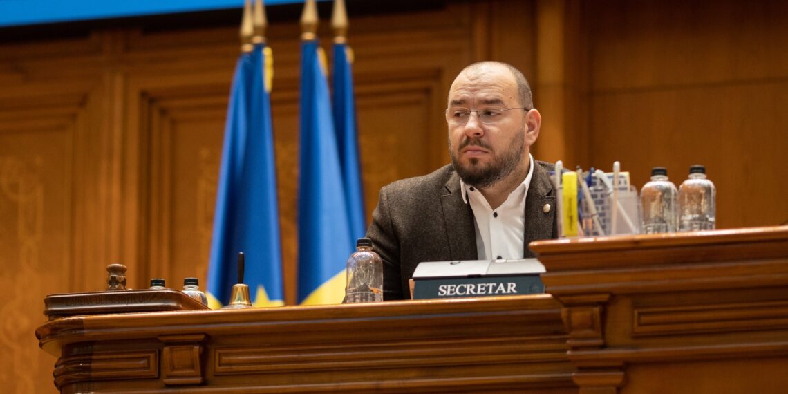 La inițiativa deputatului Silviu Dehelean, legea prin care „se centraliza puterea în domeniul agricol în mâinile unui număr redus de arendași – mari proprietari„ ,atacată la CCR