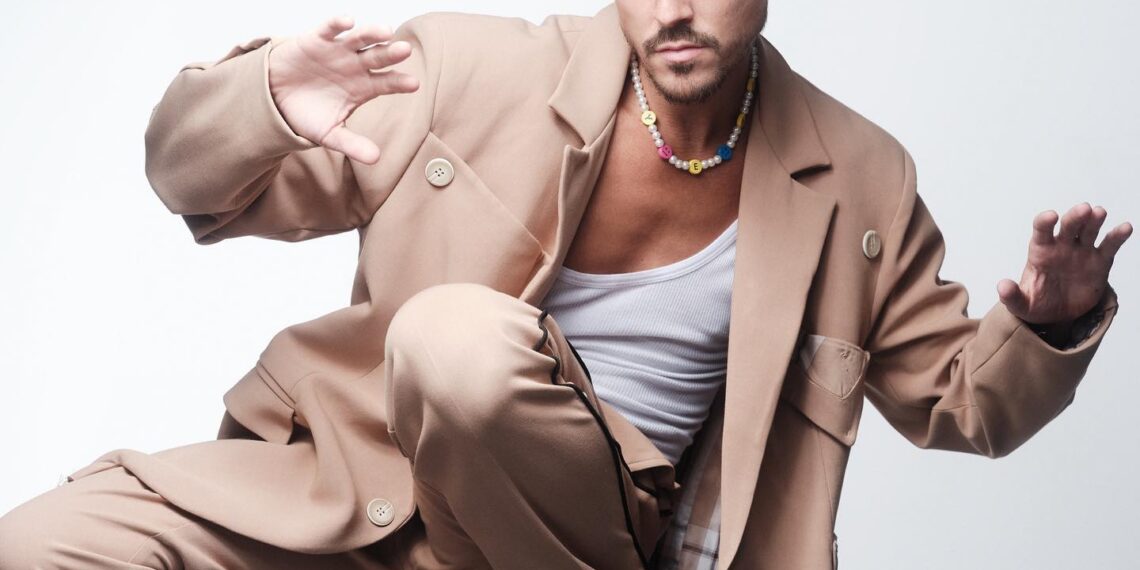 Cel mai în vogă dansator orădean: Prima căsătorie gay s-ar putea să nu fie a lui Emil Rengle, dar sper să fiu invitat la nunțile astea