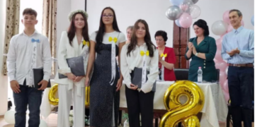 Generaţia cu patru șefi de promoție