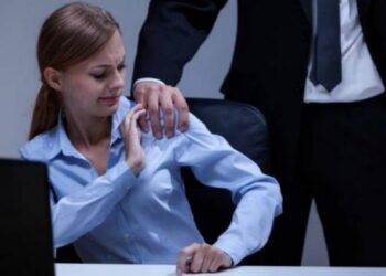 Vor să schimbe Codul Penal. Vor să extindă definiția infracțiunii de hărțuire