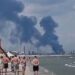 Incendiul de la Rafinăria „Petromidia” a fost stins / Un pompier a fost rănit uşor