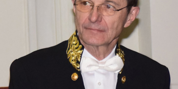 Orădenii au o oportunitate unică de a asculta o lecție de istorie predată de Președintele Academiei Române, Ioan Aurel Pop