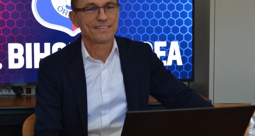 Unul dintre cei mai importanți fotbaliști pe care i-a avut Bihorul, demisie de la conducerea FC Bihor