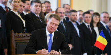 Zeci de procurori și judecători, numiți în funcție de Klaus Johannis. Și în instanțele din Beiuș, Marghita, Aleșd