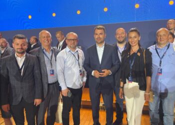 Orădenii i-au dat mandat președintelui Drulă să strângă toate forțele de dreapta în jurul USR