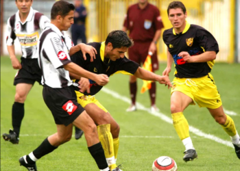 Unul dintre cei mai apreciați fundași de bandă s-a stins la 52 de ani. Trăia o adevărată dramă și a fost internat la Pshihiatrie, la Ștei